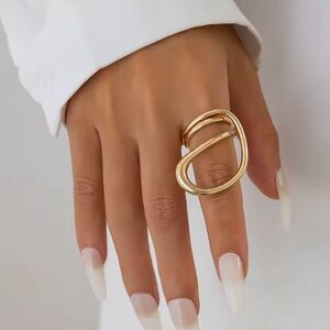 Brand New gold geometric ring